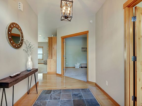 4th image of 10804 229th St E