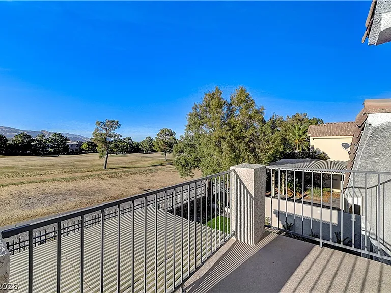 1317 Fox Acres Dr — Photo 62