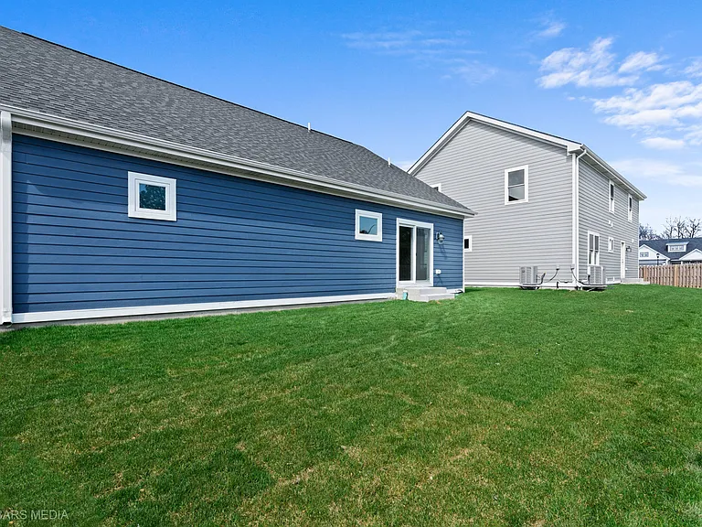 4019 Faith Ln — Photo 36
