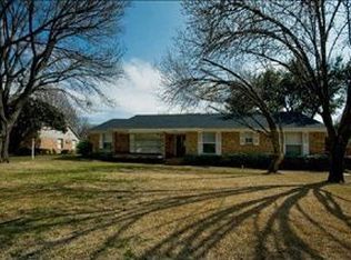 11128 Candlelight Ln, Dallas, TX 75229