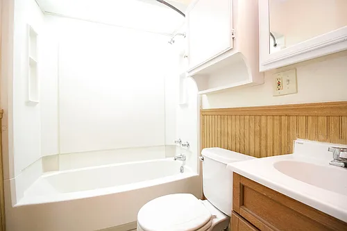 3652 Dixie Dr — Photo 13
