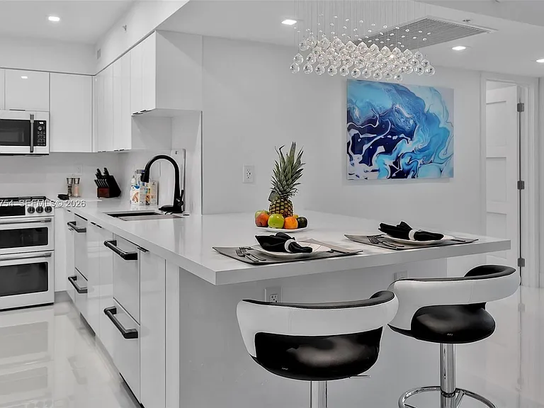 2501 S Ocean Dr #1515 — Photo 4