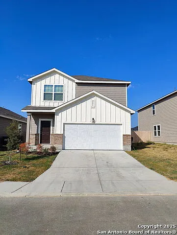 Building Photo - 5475 Bluebell Mdw