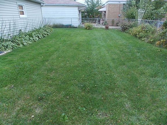 5th image of 8106 S Komensky Ave