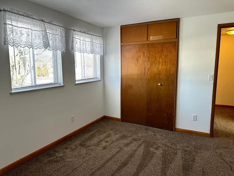 1 Florentine Ct — Photo 18