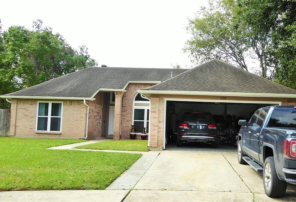 1st image of 1103 Rebecca Ln