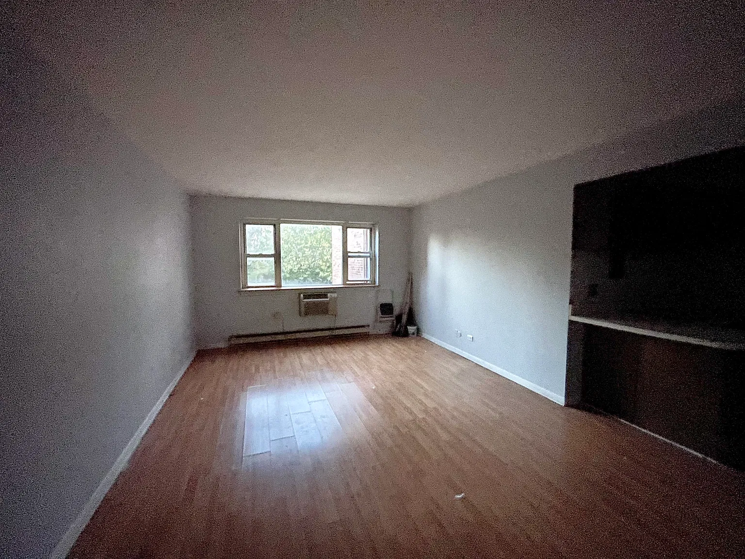 Studio, 500 sqft, $1,200 — Photo 2