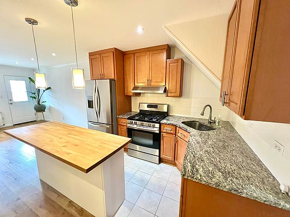 4th image of 63-30 71st St #1