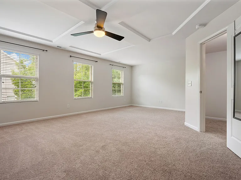 72 Argonaut Dr — Photo 13