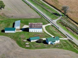10374 State Route 800 SE, Uhrichsville, OH 44683