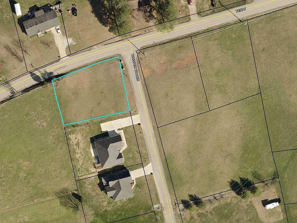 2nd image of 676 Whisper Woods Dr