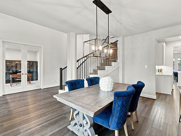 5th image of 22138 Breakwater Ln