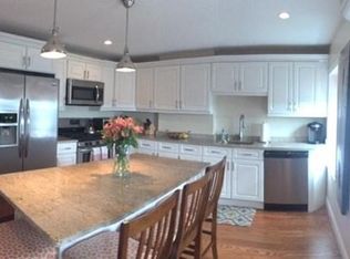 217 W 9th St #3, Boston, MA 02127