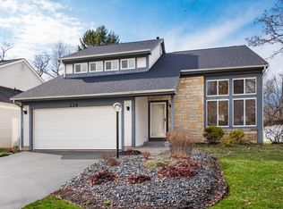 229 Brownsfell Dr, Columbus, OH 43235