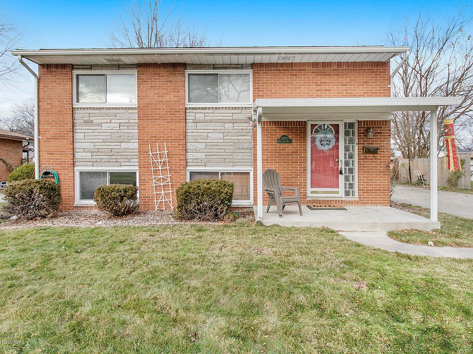 1st image of 20771 Fleetwood St