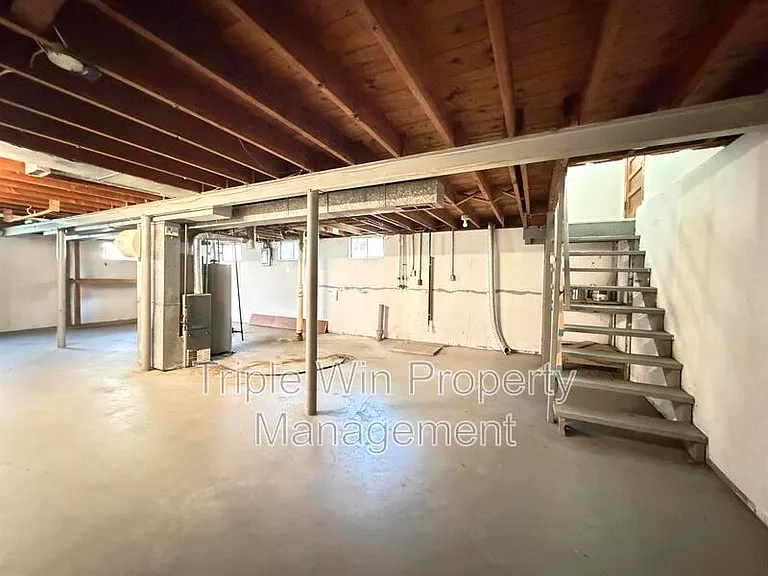 1695 Crowder Dr — Photo 25