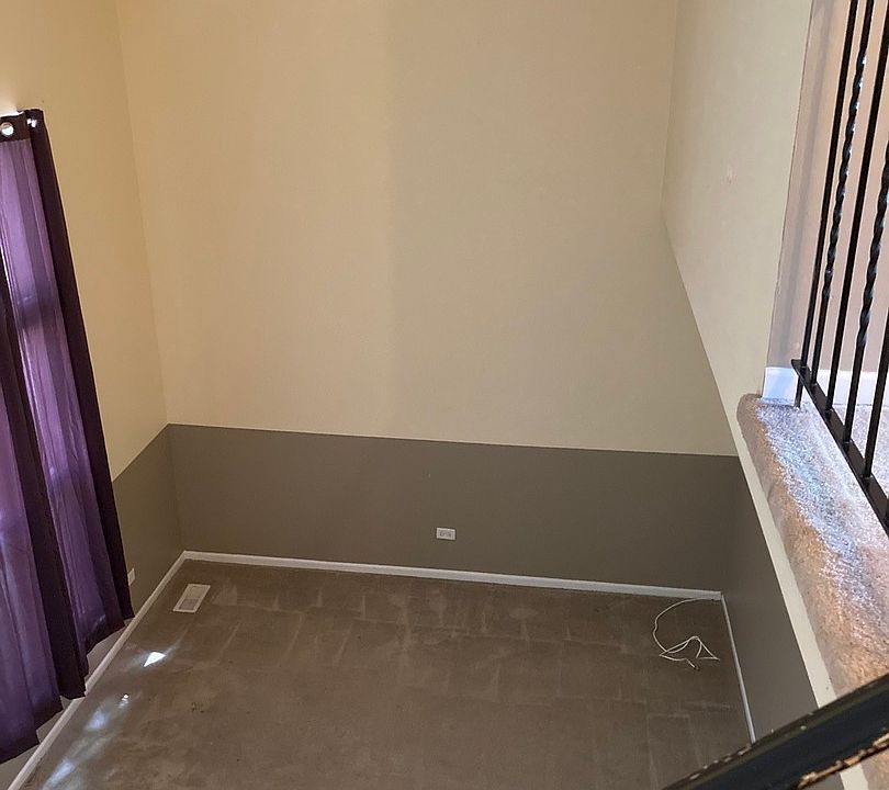 1st image of 689 Wilson St #689