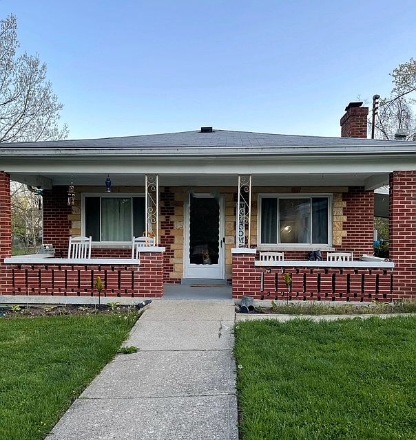 1st image of 732 Sunset Dr