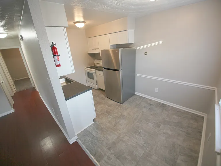 4th Bay Apartments — Photo 16