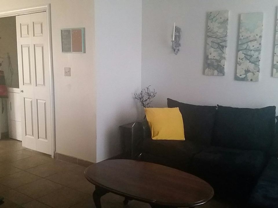 1st image of 401 W College St APT 3