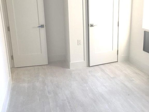 2nd image of 220 Kosciuszko St APT 1A