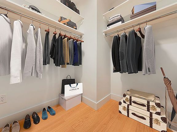 3rd image of 224 W 124th St #915