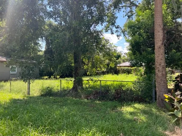 2113 Lee St, Brunswick, GA 31520