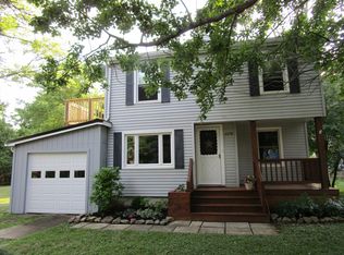 6478 Putnam Dr, Derby, NY 14047