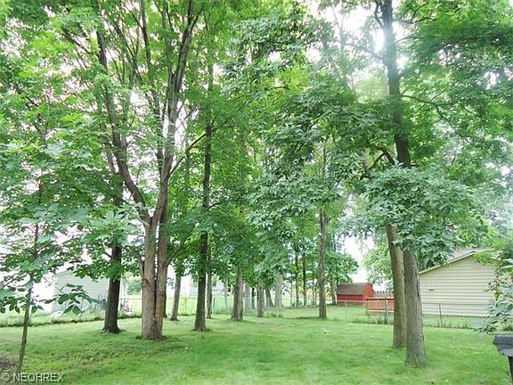 2nd image of 1668 Berwick Dr