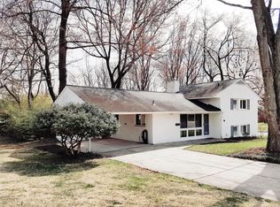 5500 Fontana Pl, Springfield, VA 22151