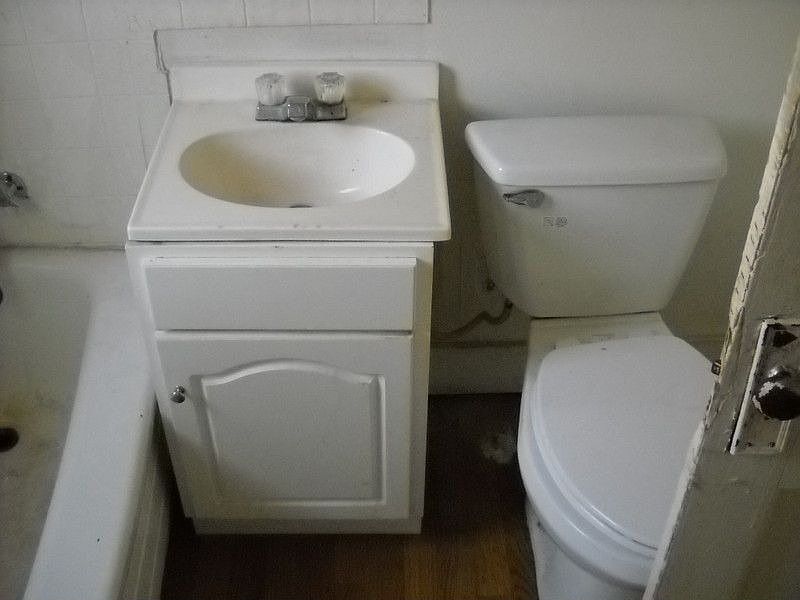 2nd image of 312 SE 22nd Ave