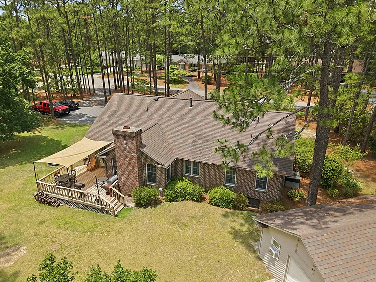 195 Longleaf Rd — Photo 48