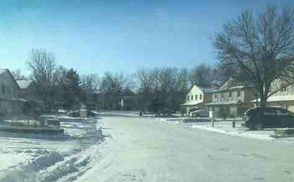 2nd image of 2485 Woodbridge St
