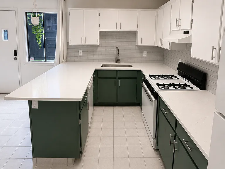 Kitchen 1