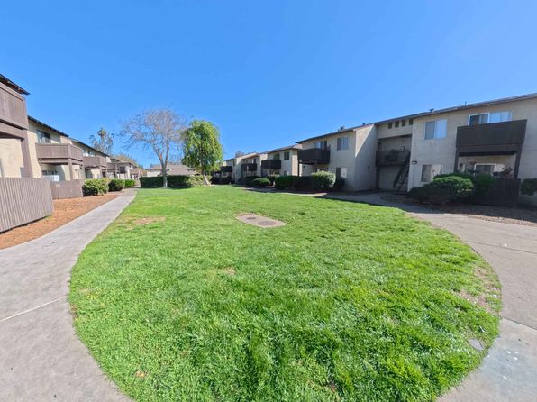 Silk Oak Apartments