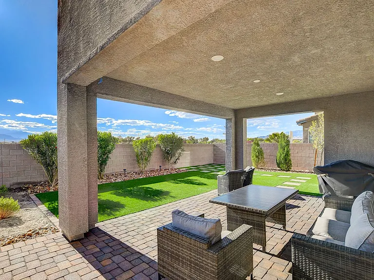 7069 Range Valley St — Photo 63