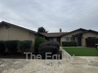 2025 S Tracy Ct, Visalia, CA 93292