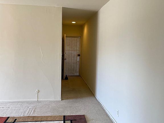 5th image of 4948 W 119th St #J