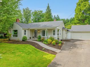 8345 SW Cashmur Ln, Portland, OR 97225