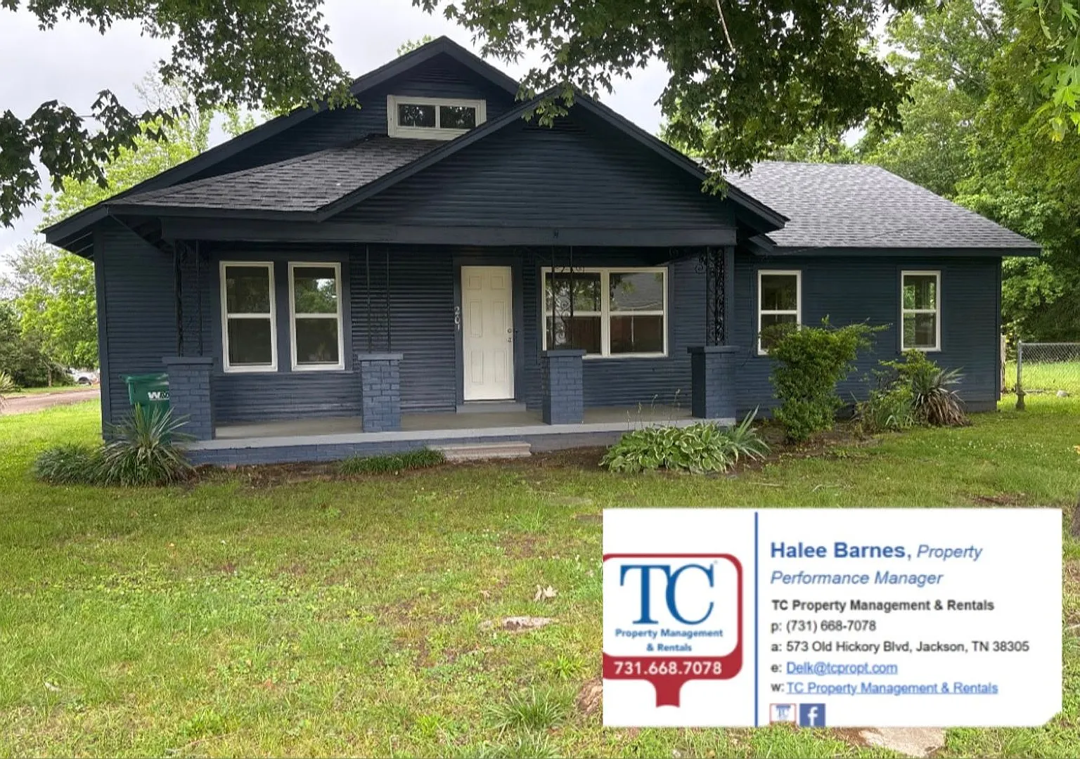 New Listing ! Spacious 5 Bedroom 2 Bath House — Photo 1