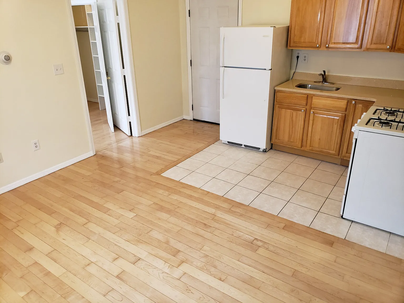 1 bed, 500 sqft, $2,495 — Photo 3