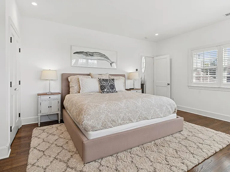 Mecox Bay Ln — Photo 21