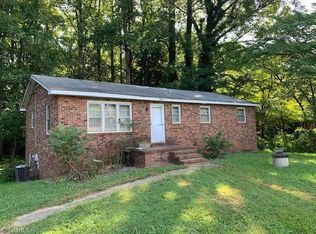 2905 Nichols Ave, Greensboro, NC 27405