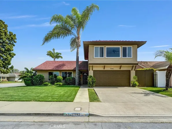 17042 Twain Ln, Huntington Beach, CA 92649
