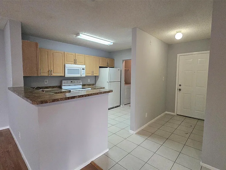 11205 W Atlantic Blvd #305 — Photo 8