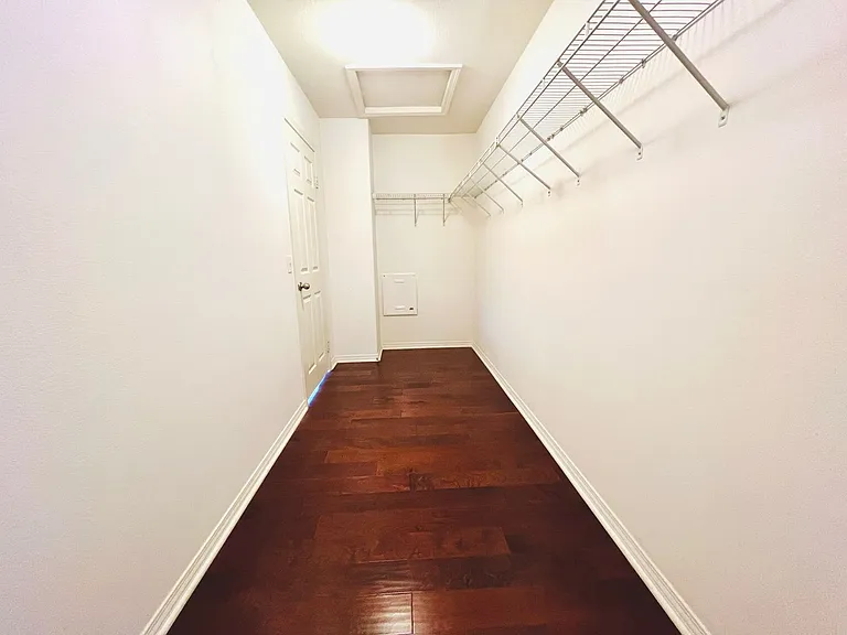 2758 Lavender St — Photo 30