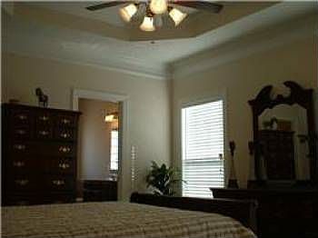 5th image of 724 Willow Cove Dr