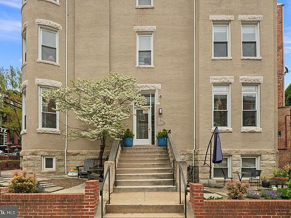 2nd image of 2019 19th St NW #2