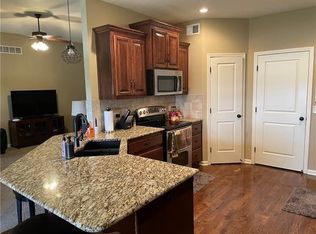 10105 N Ditman Ave, Kansas City, MO 64157