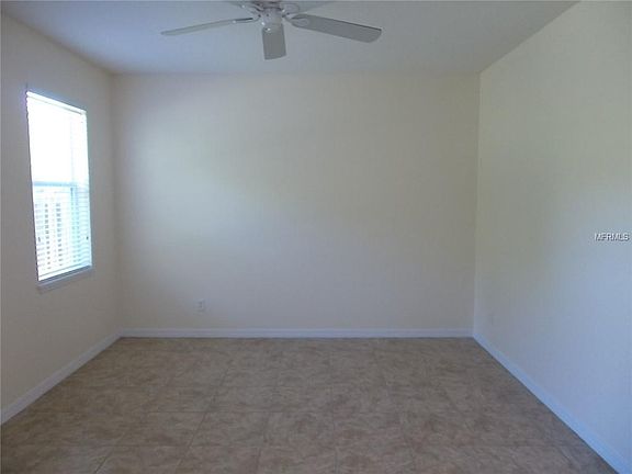 4th image of 118 Cinnamon Oak Dr